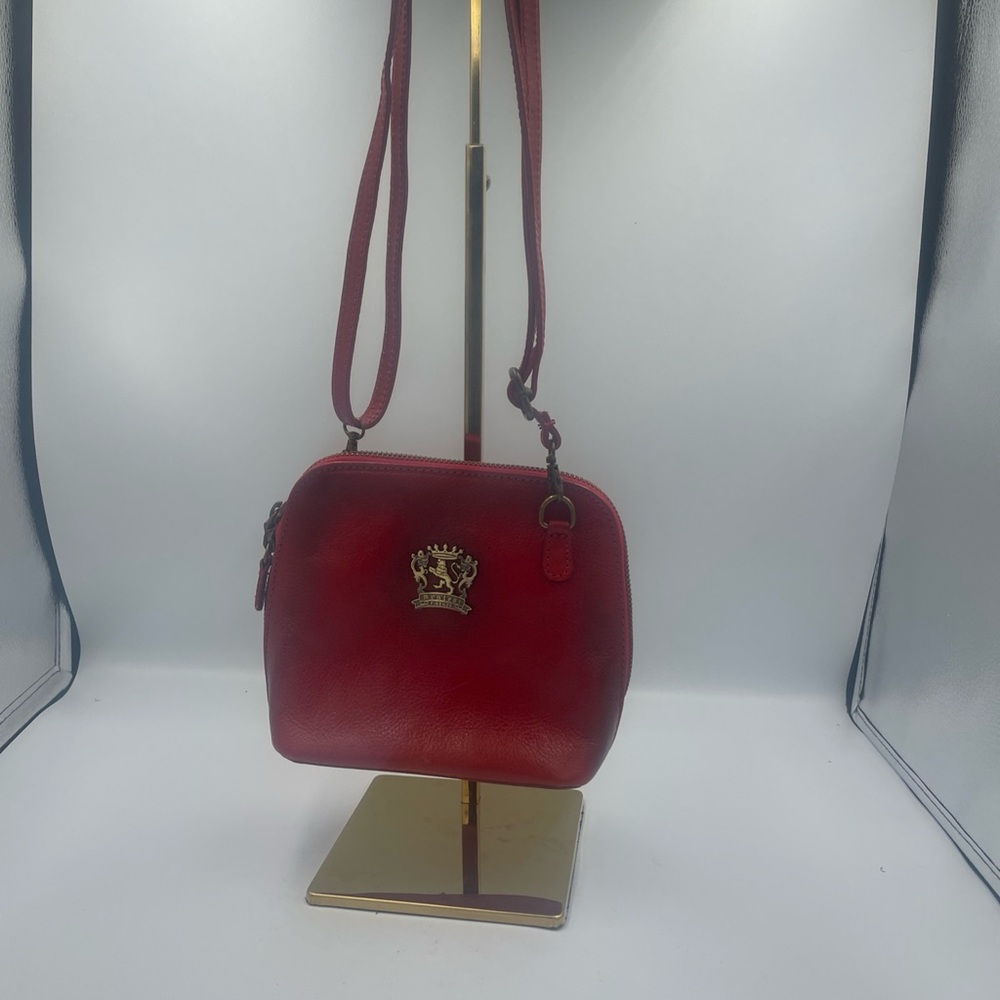 Pratesi Firenze Volterra red calf Italian leather crossbody bag. Pre-owned.